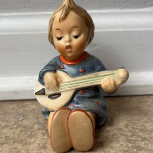 Goebel Hummel Joyful Banjo Betty 3 1/2” 1957